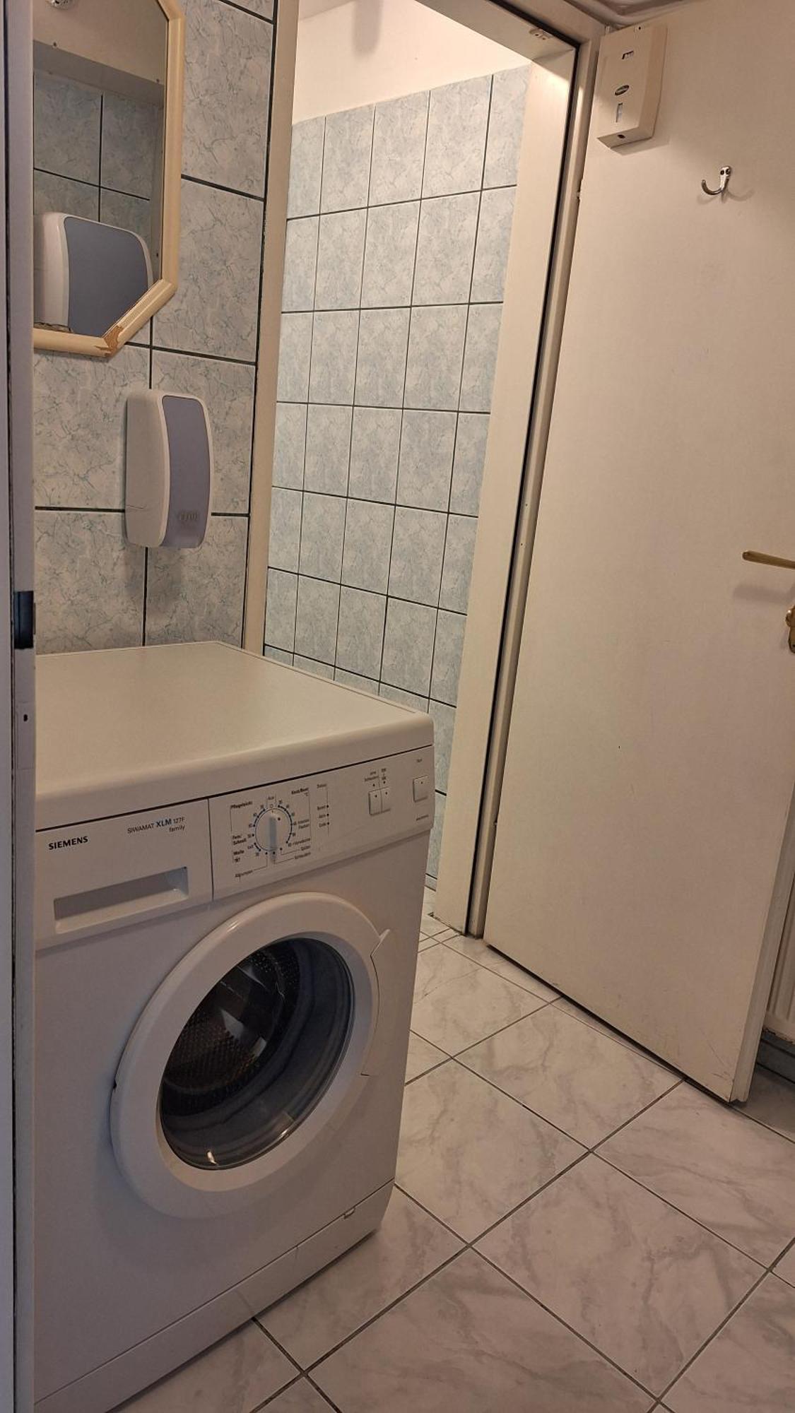Pension Haus Nova Wiener Neustadt Luaran gambar
